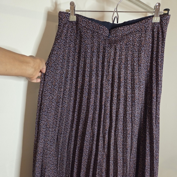 J. Crew Navy and White Patterned Midi Skirt - Picture 1 of 4